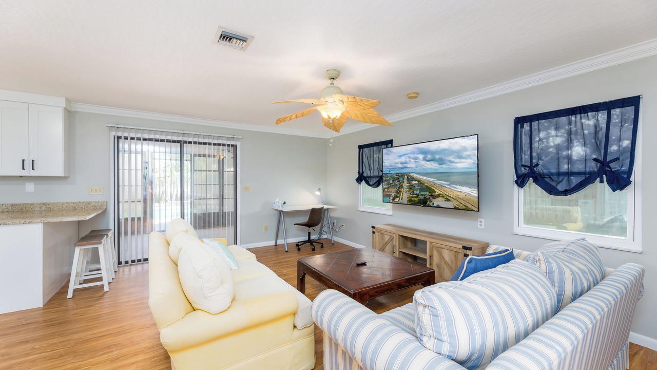 Photo of Livingroom in Melbourne Beach