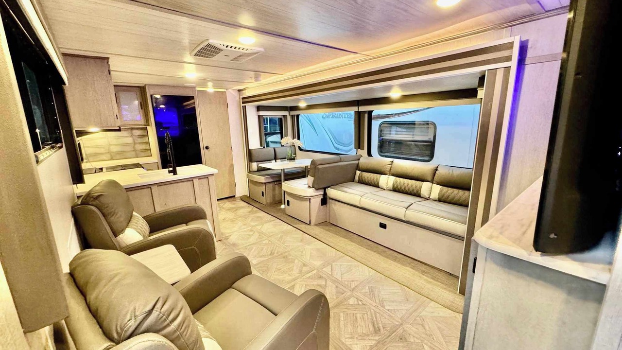 Photo of Livingroom in Lakeland