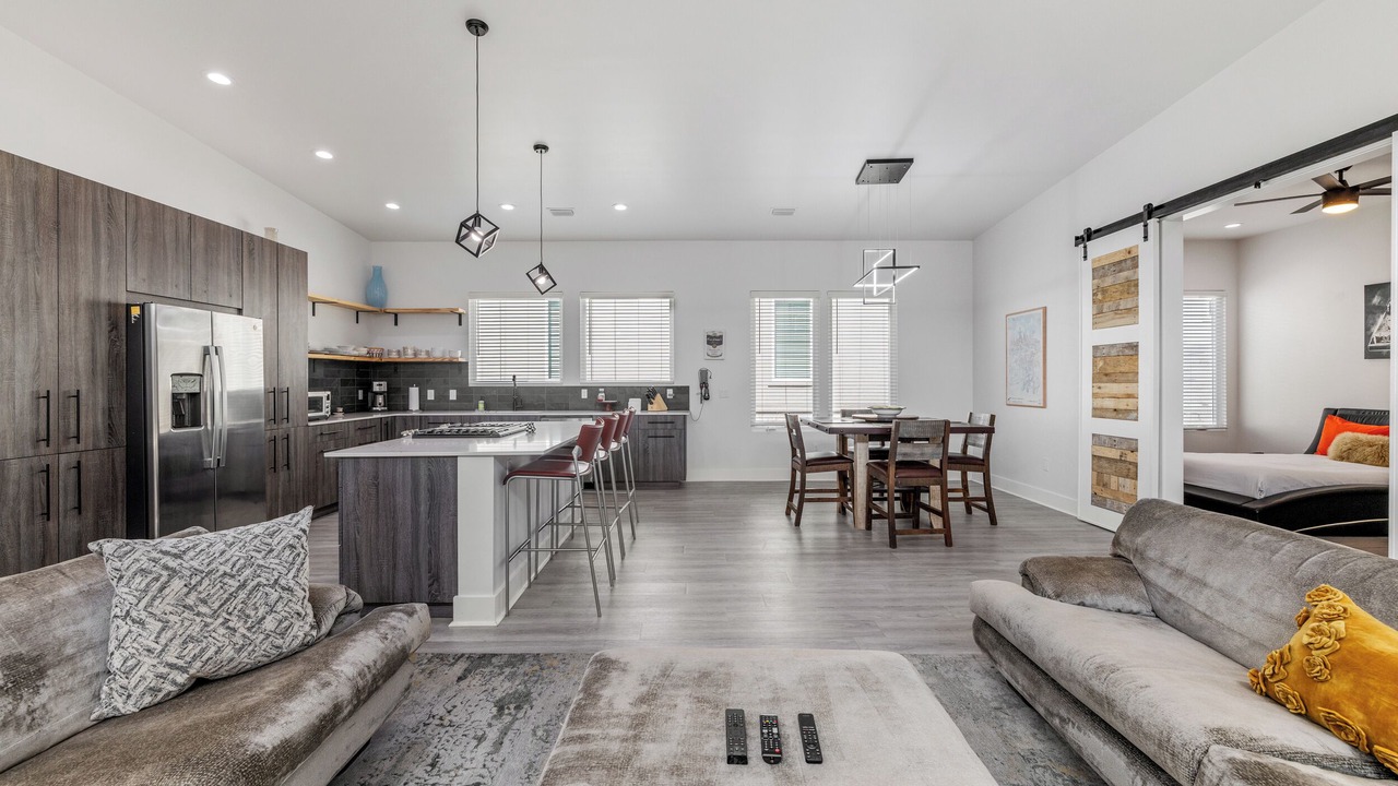 Photo of Livingroom in Tallahassee