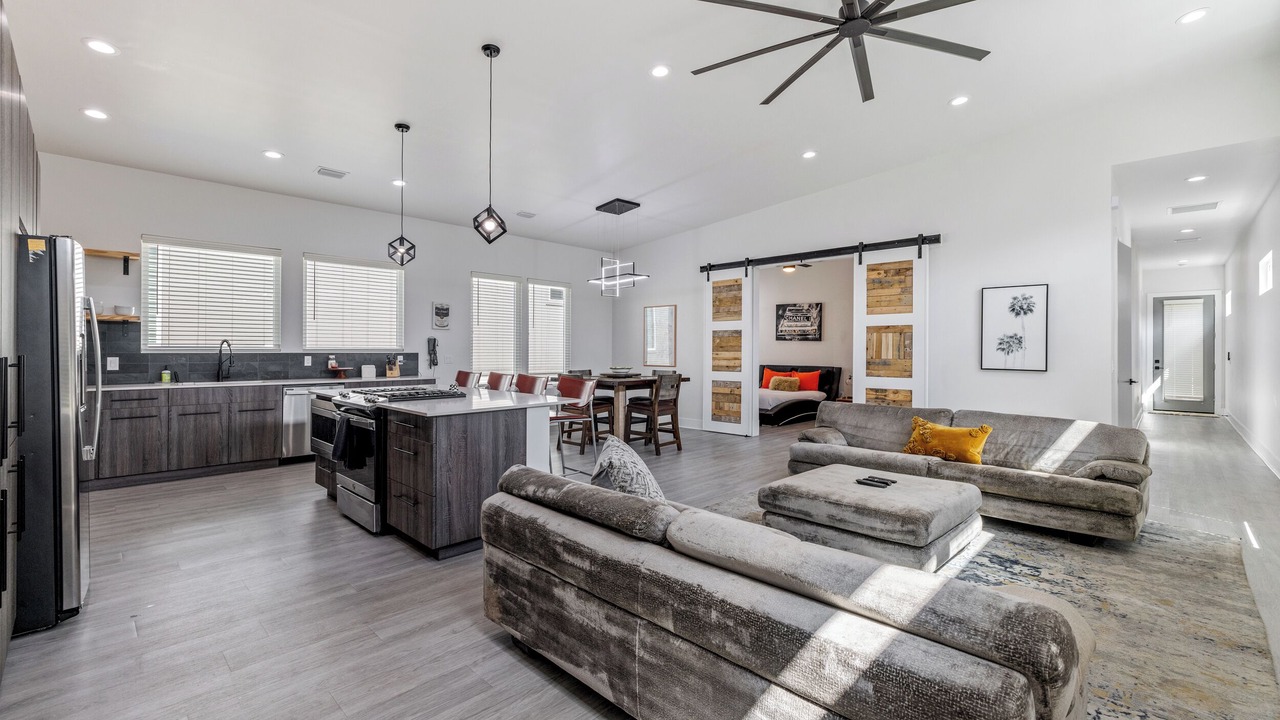 Photo of Livingroom in Tallahassee
