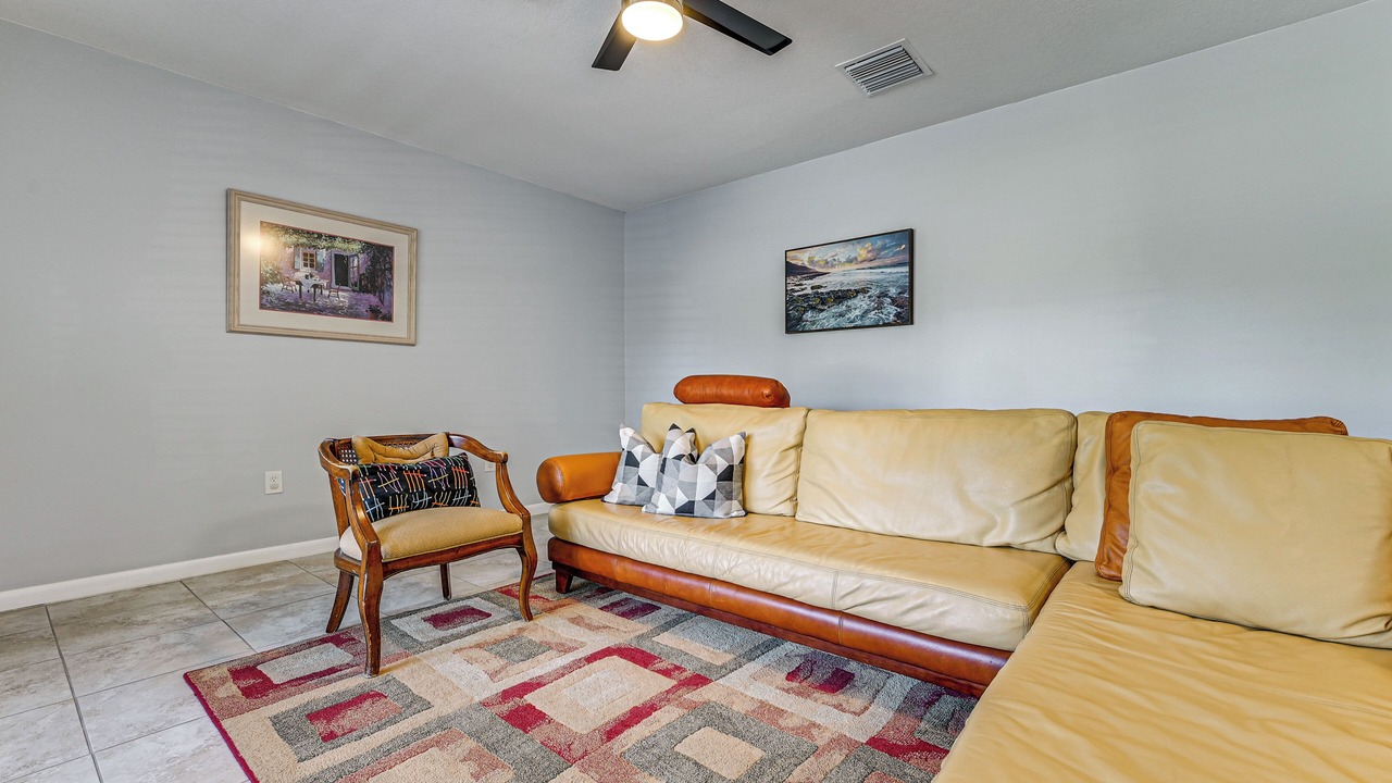 Photo of Livingroom in Lutz