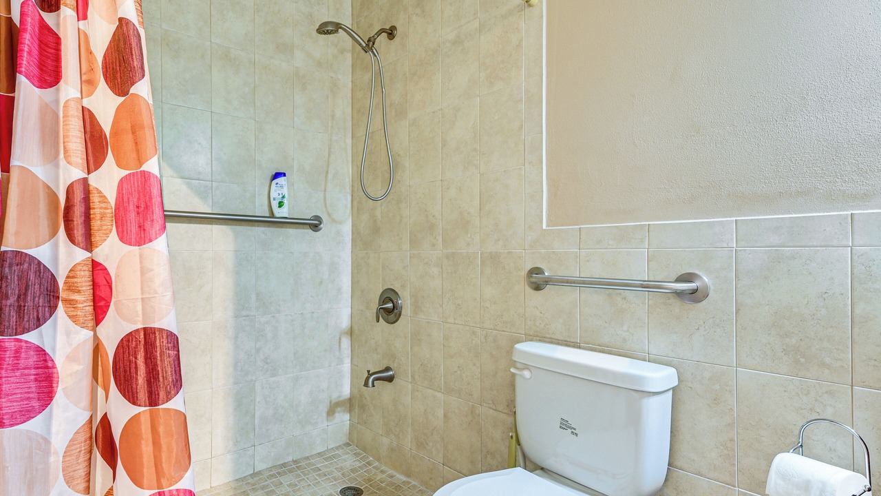 Photo of Bathroom in Lutz