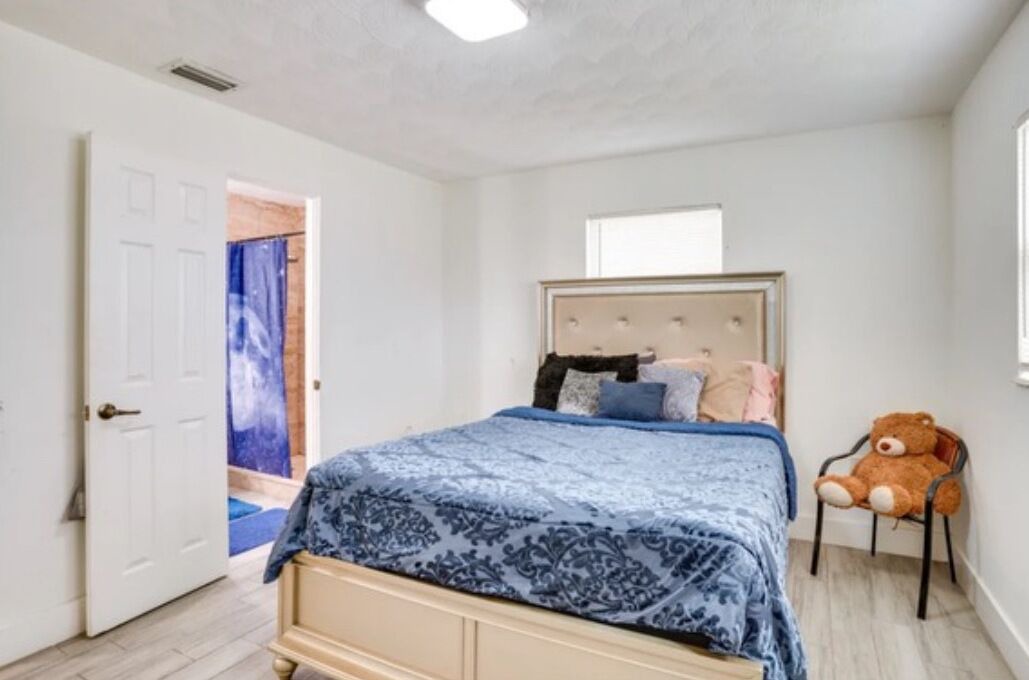 Photo of Bedroom in Sebring