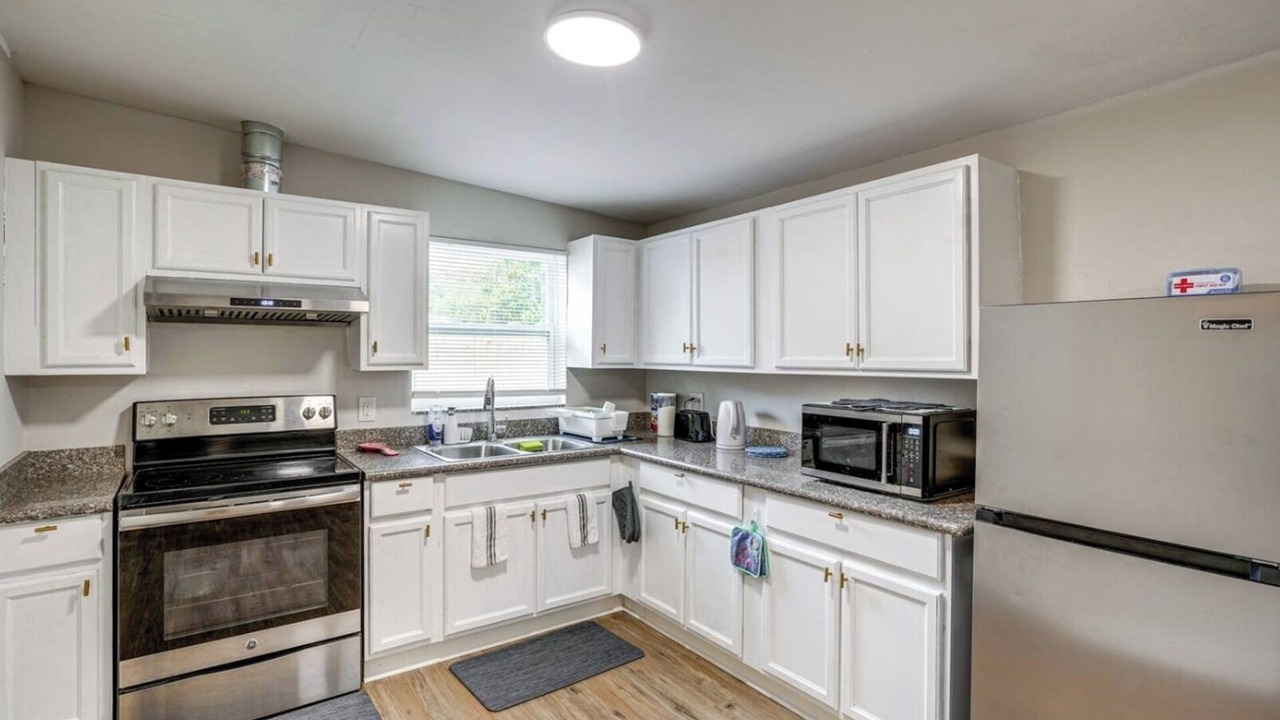 Photo of Kitchen in Inwood