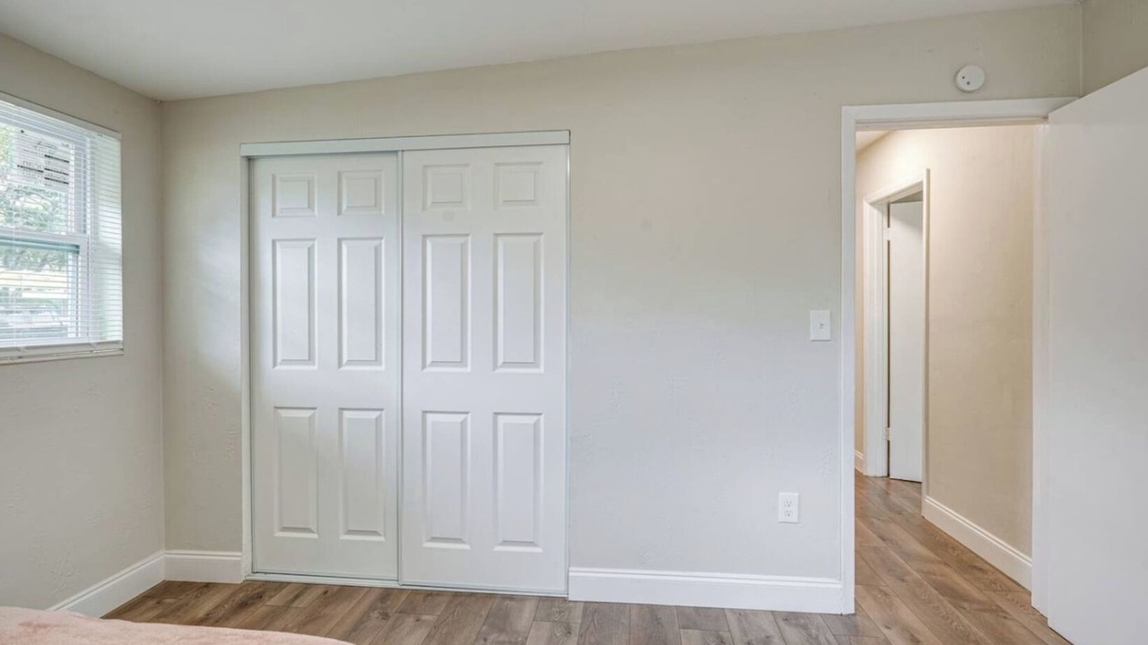 Photo of Bedroom in Inwood