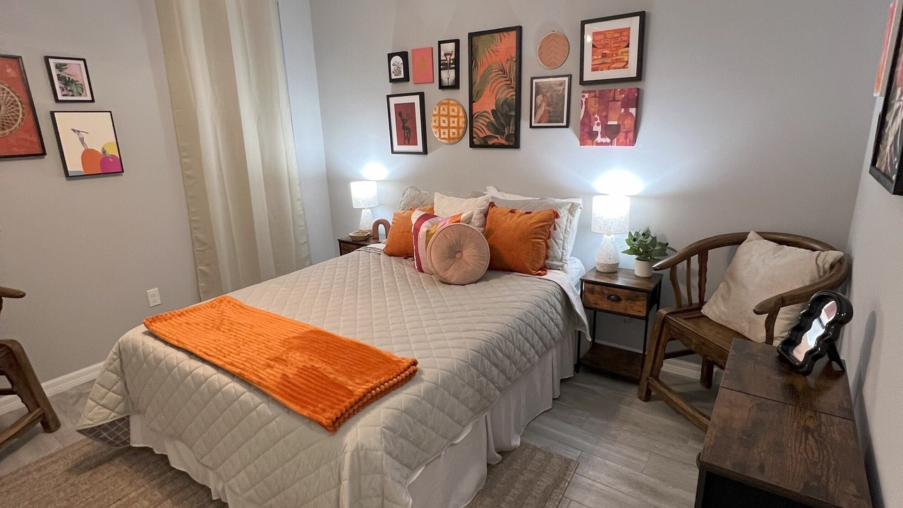 Photo of Bedroom in Lake Worth