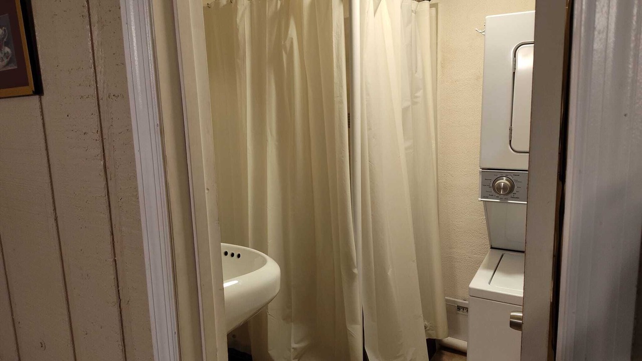 Photo of Bathroom in Lakeland