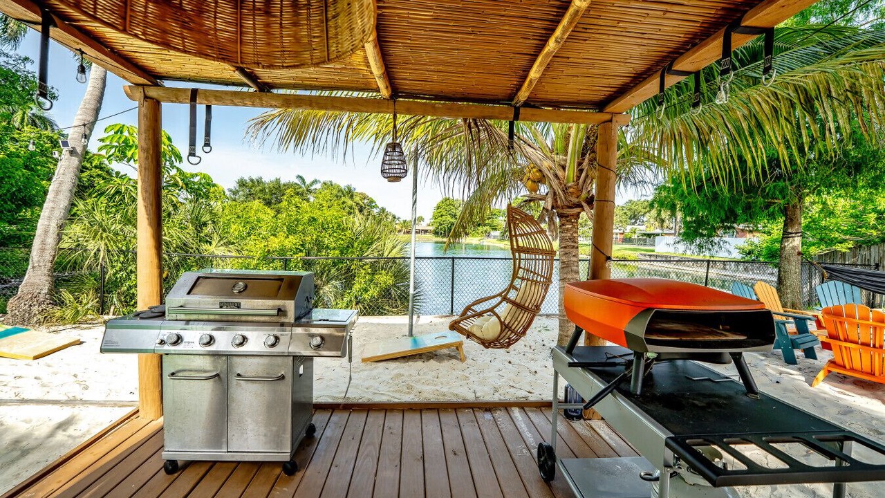 Photo of Patio Balcony in Lake Clarke Shores