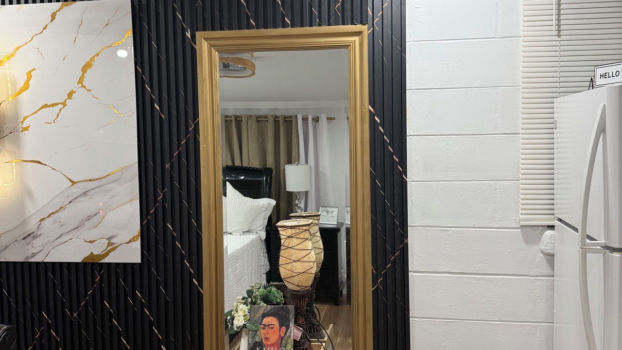 Photo of Bedroom in Lake Magdalene