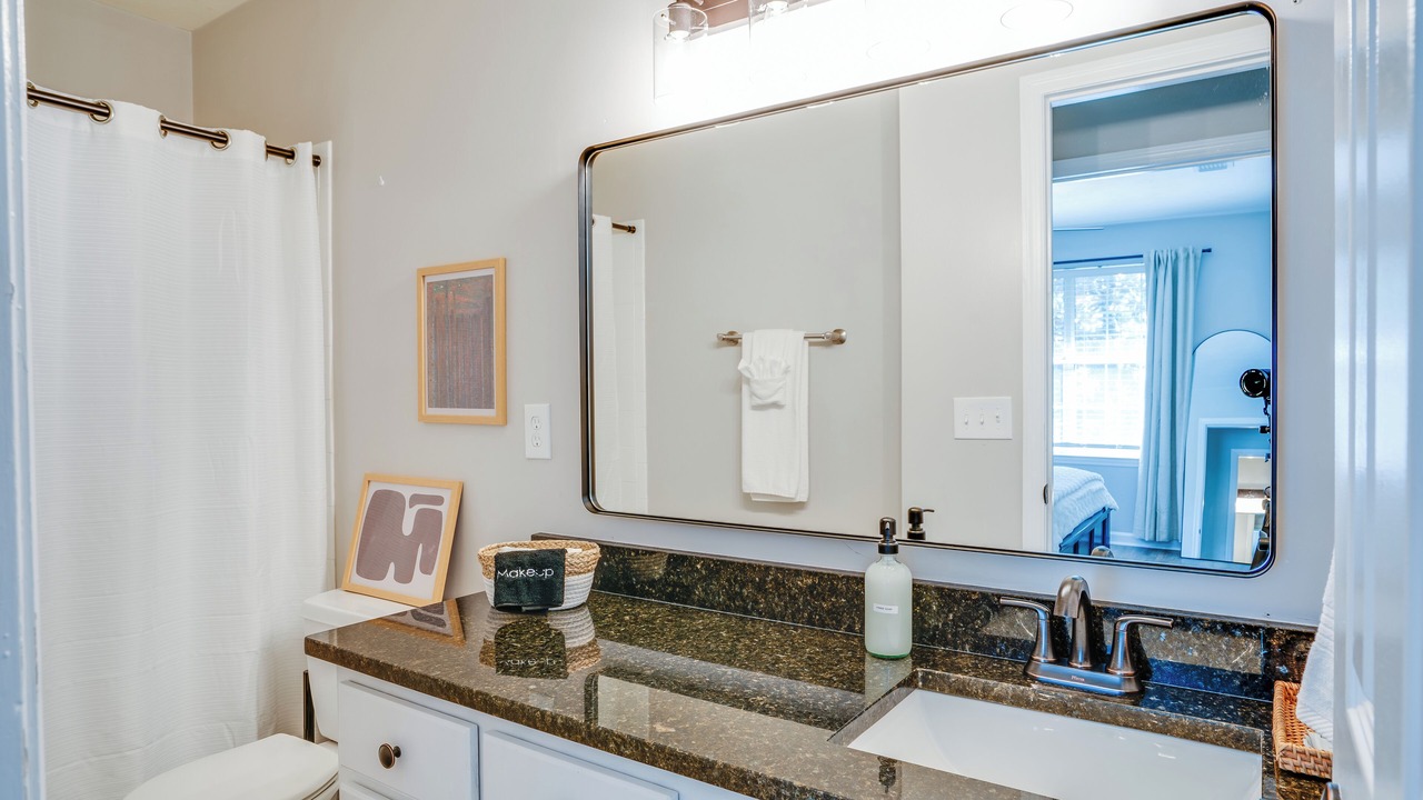 Photo of Bathroom in Old Town