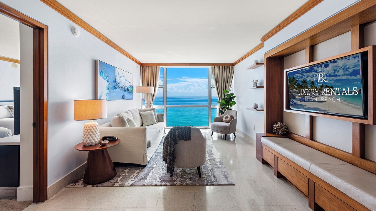 Photo of Livingroom in North Beach