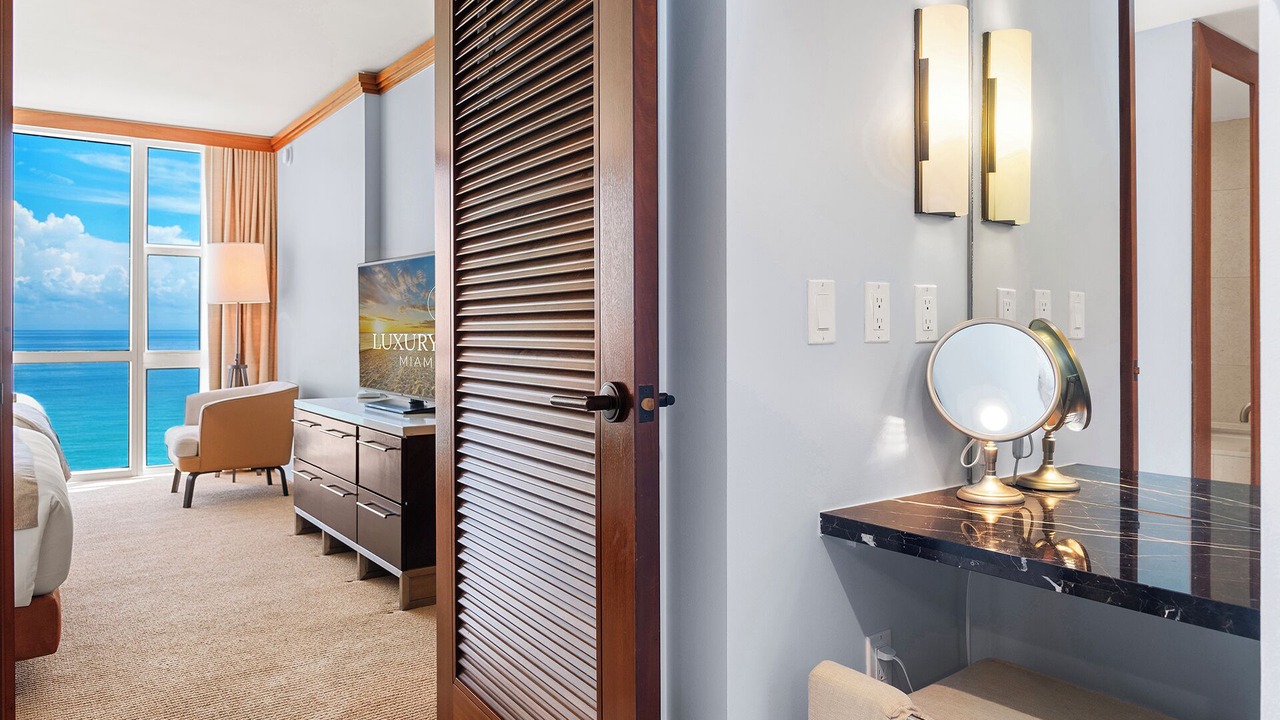 Photo of Livingroom in North Beach