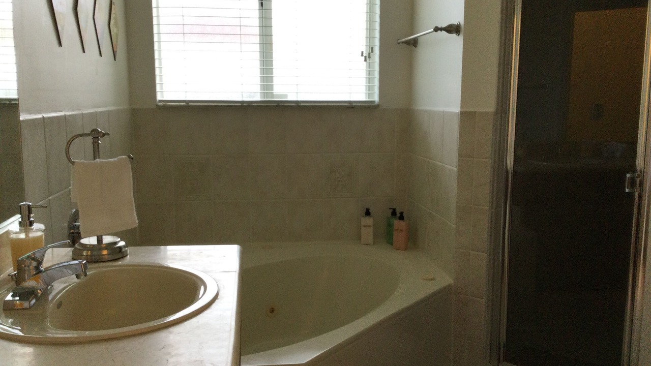 Photo of Bathroom in Goulds
