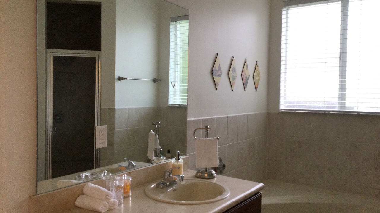 Photo of Bathroom in Goulds