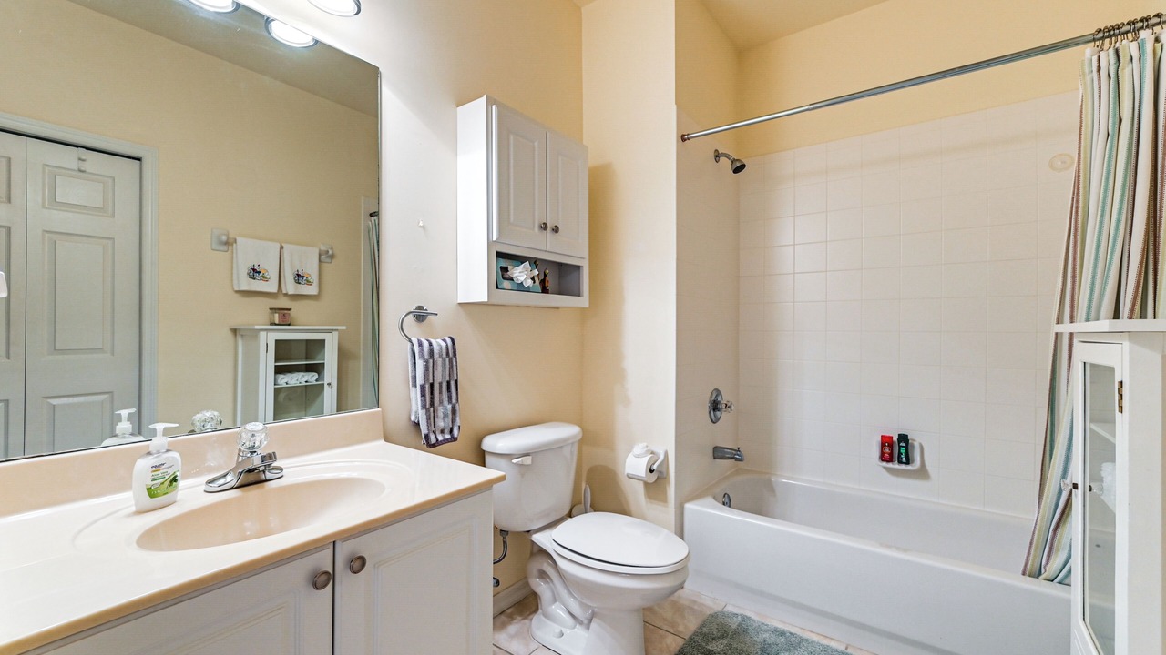 Photo of Bathroom in Ole