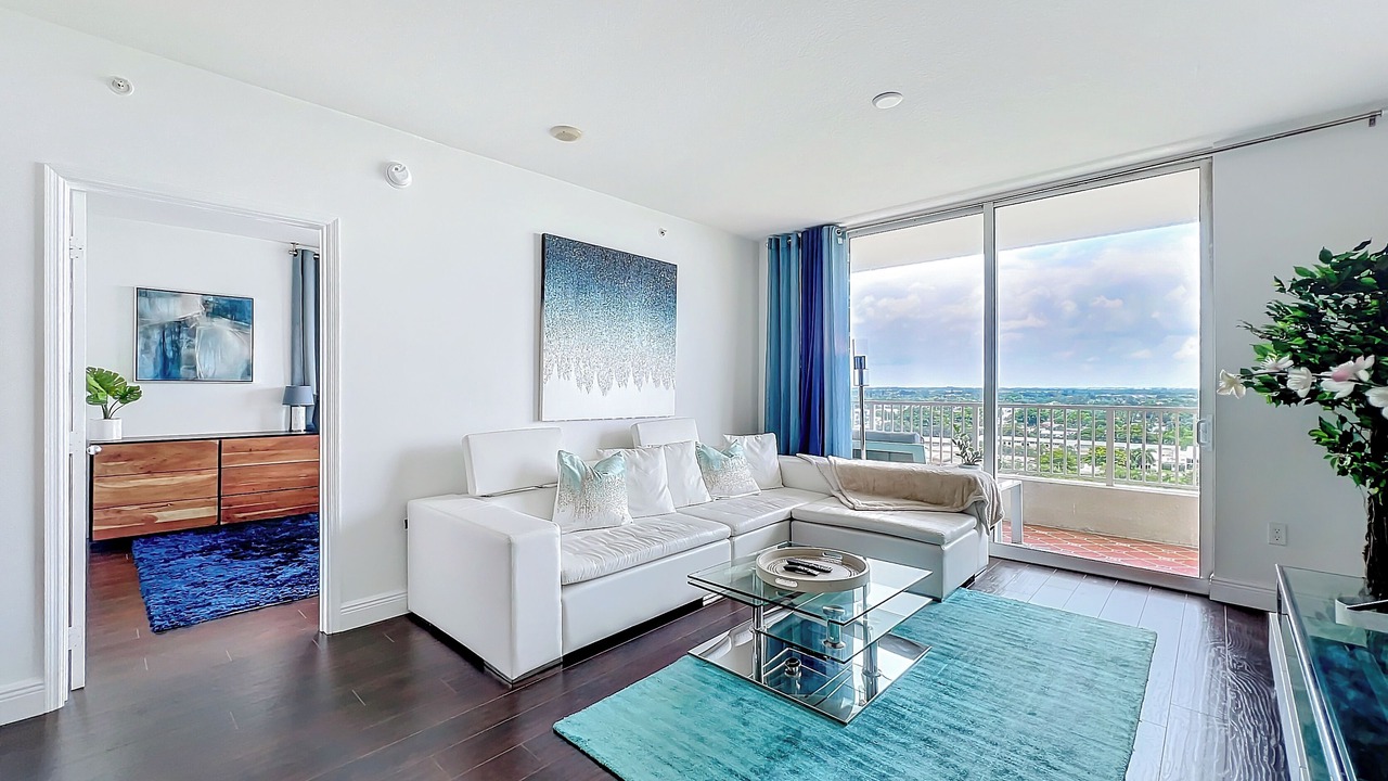 Photo of Livingroom in Ocean Ridge
