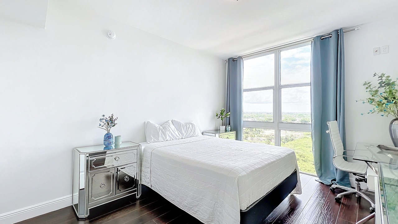 Photo of Bedroom in Ocean Ridge