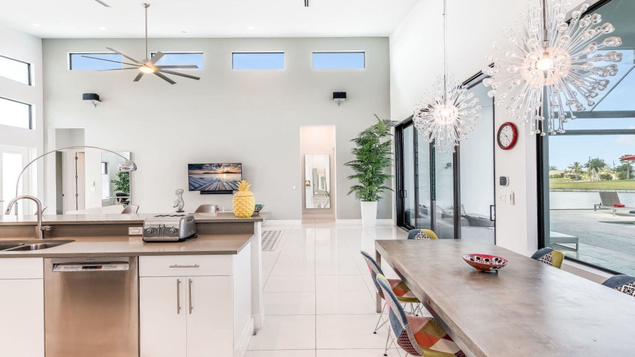 Photo of Livingroom in Pelican