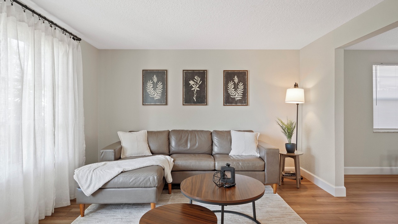 Photo of Livingroom in Lakeland
