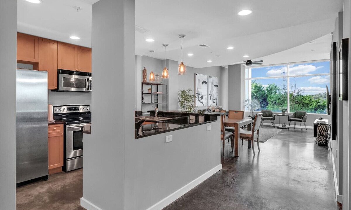 Photo of Kitchen in South Eola