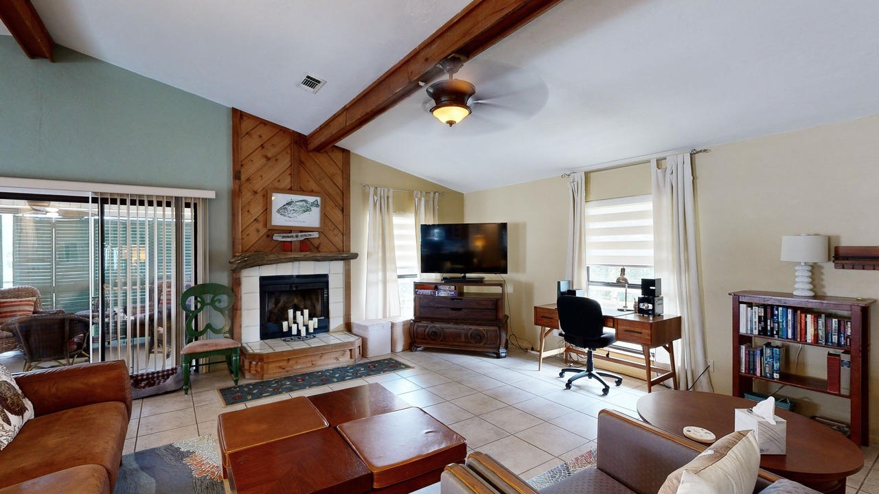 Photo of Livingroom in Cape San Blas