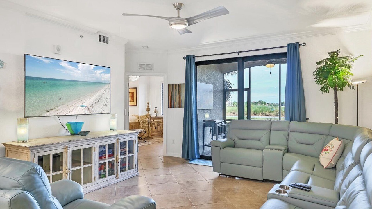 Photo of Livingroom in Lakewood Ranch