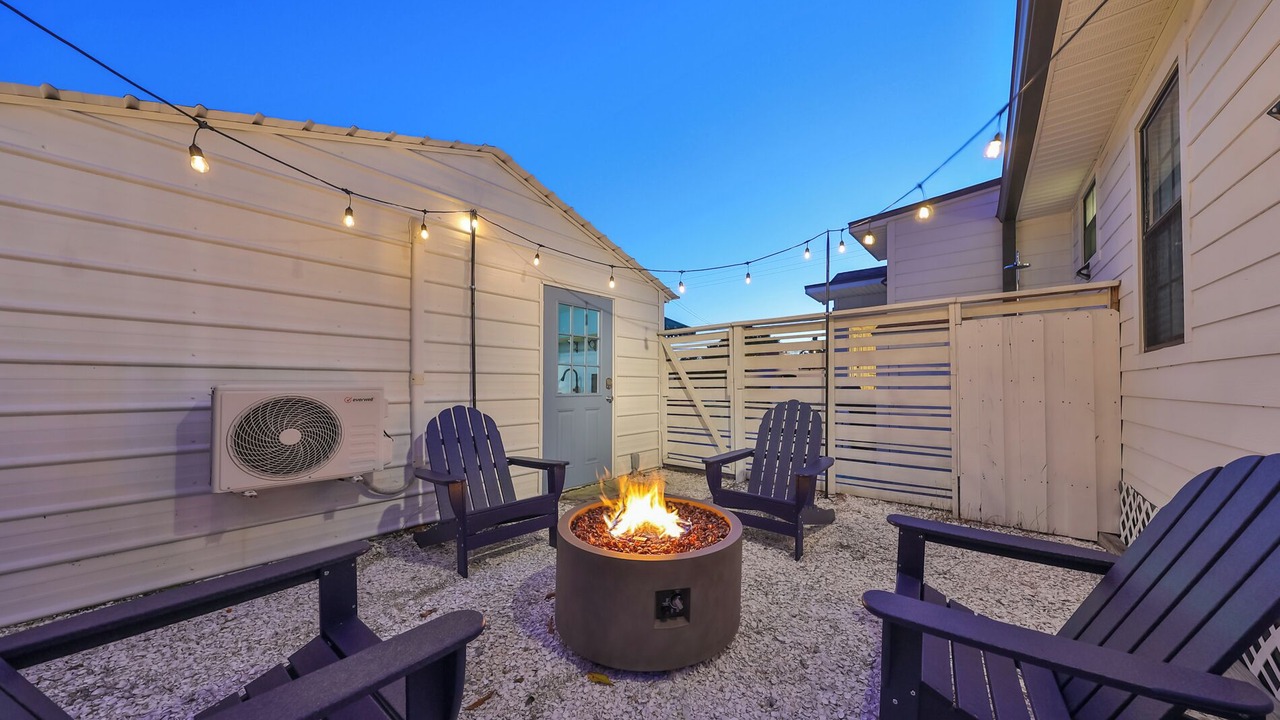 Photo of Patio Balcony in North Hyde Park
