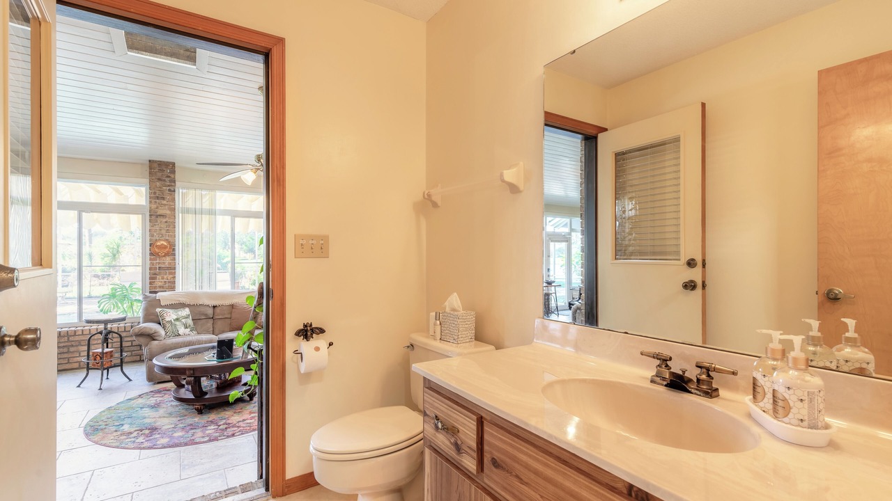 Photo of Bathroom in Samsula-Spruce Creek