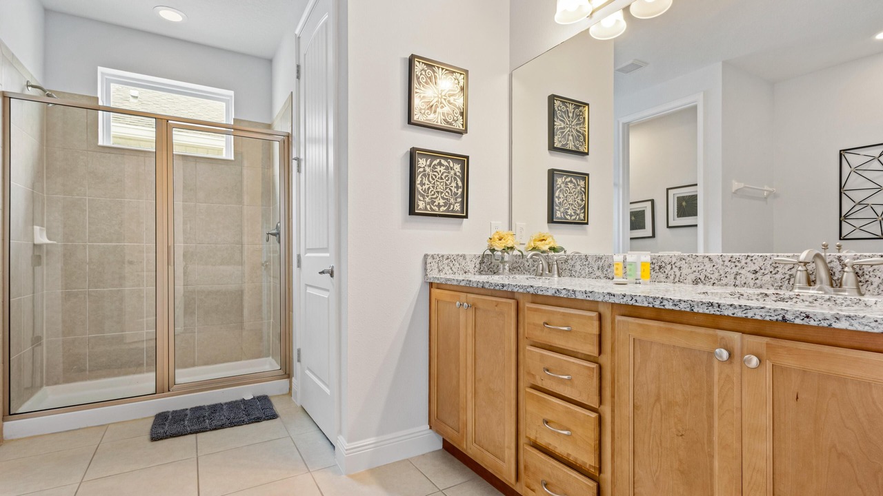 Photo of Bathroom in Winter Garden