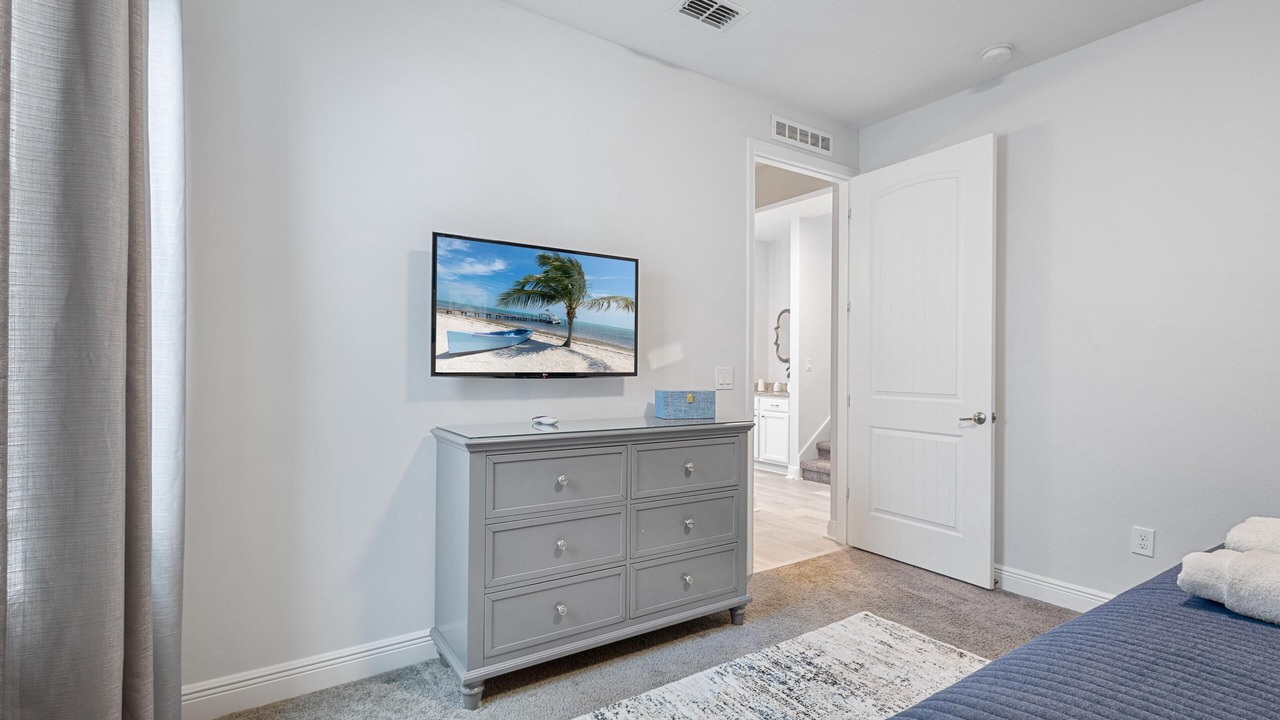 Photo of Bedroom in Winter Garden