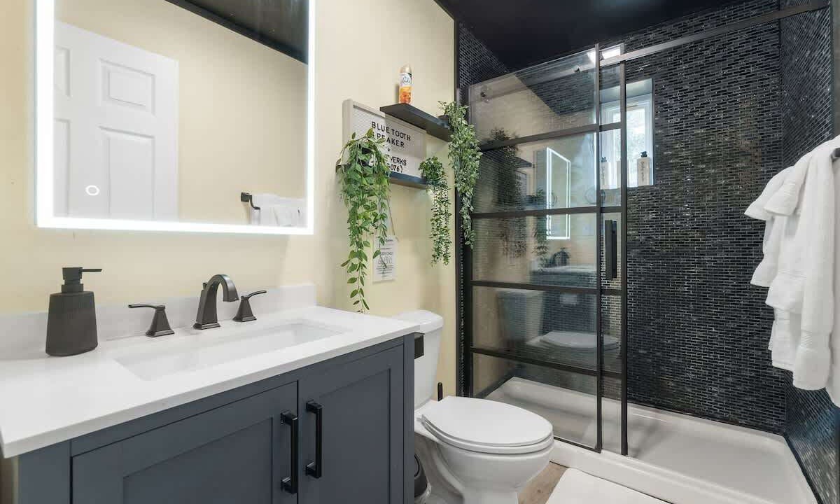 Photo of Bathroom in Northeast Pensacola