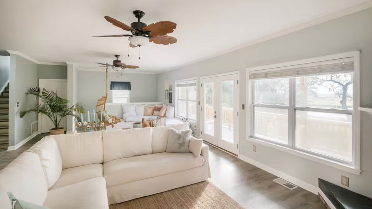 Photo of Livingroom in Savannah