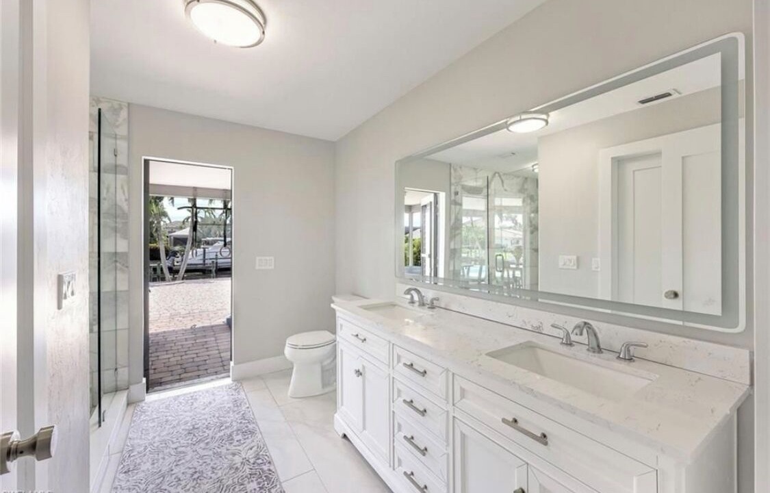 Photo of Bathroom in Iona