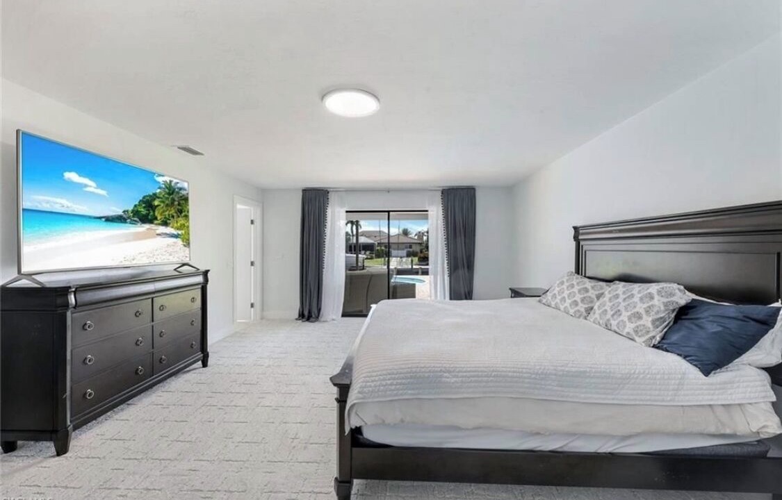 Photo of Bedroom in Iona