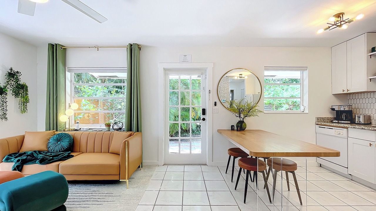 Photo of Livingroom in Oakland Park
