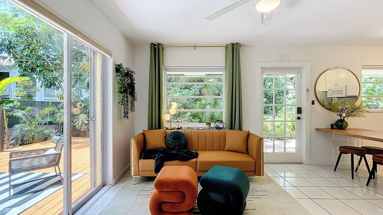 Photo of Livingroom in Oakland Park
