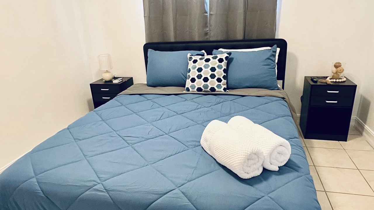 Photo of Bedroom in Joel