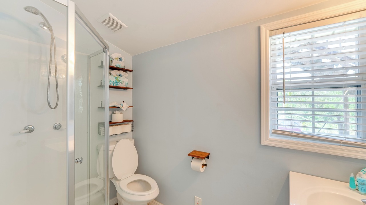 Photo of Bathroom in Alligator Point