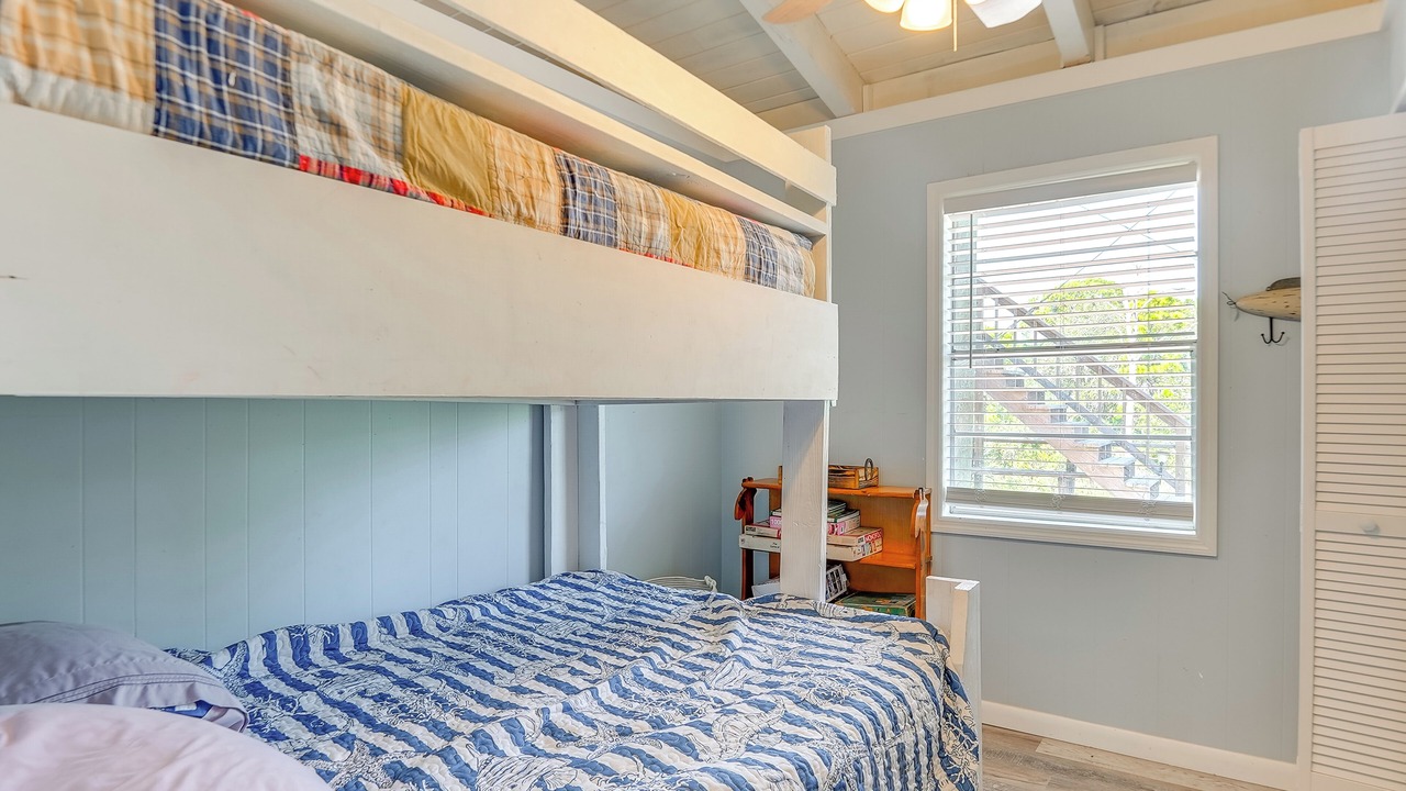Photo of Bedroom in Alligator Point