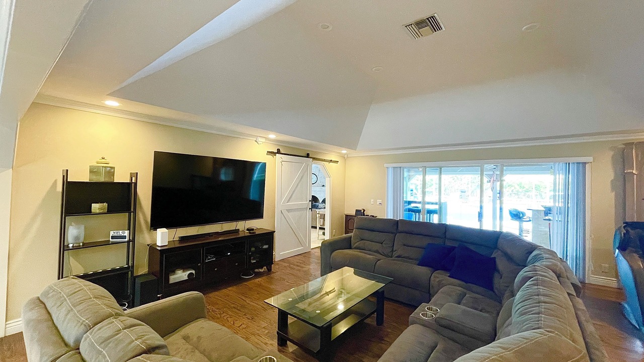 Photo of Livingroom in Wellington