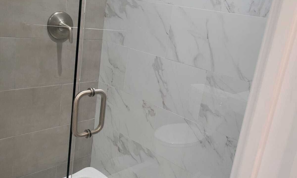 Photo of Bathroom in Sunset