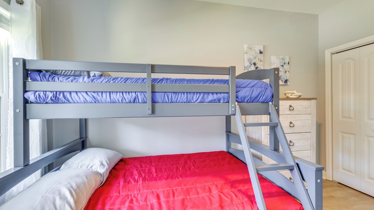 Photo of Bedroom in Tallahassee