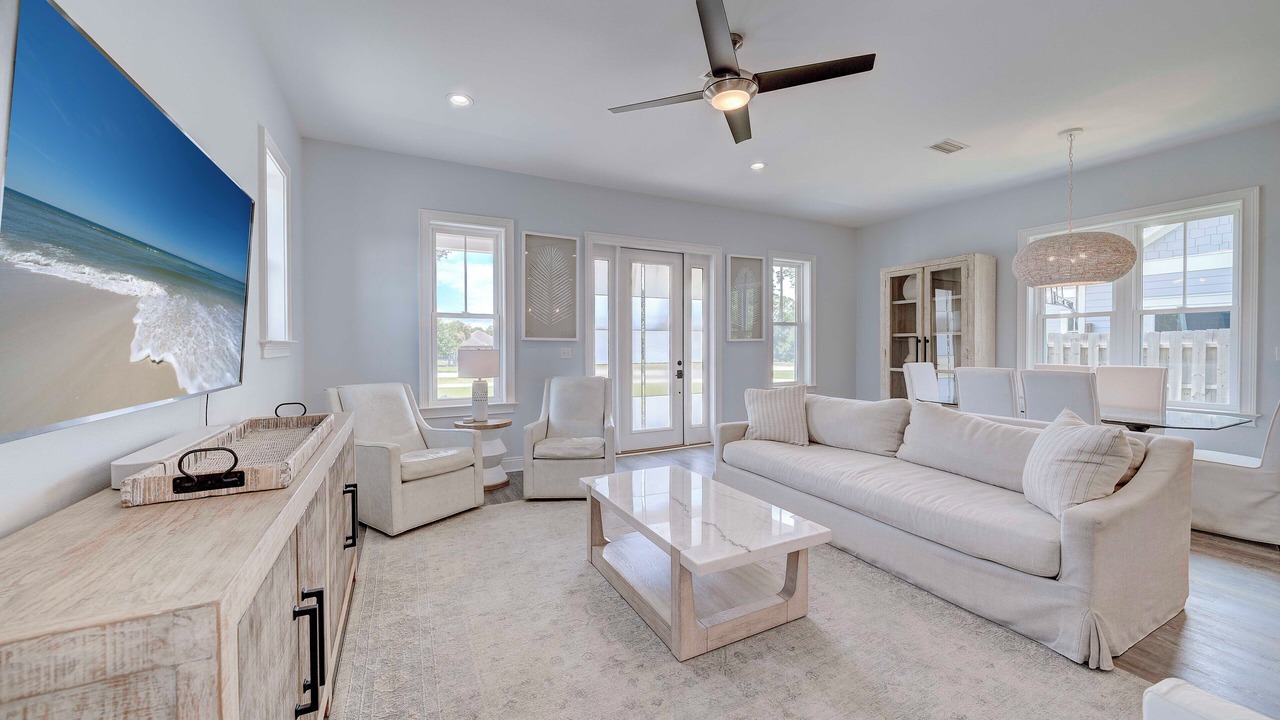 Photo of Livingroom in West Panama City Beach