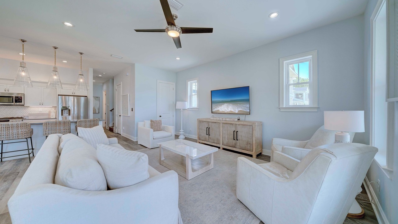 Photo of Livingroom in West Panama City Beach