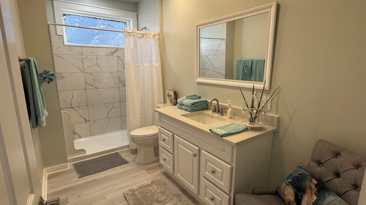 Photo of Bathroom in Fort Walton Beach - Destin