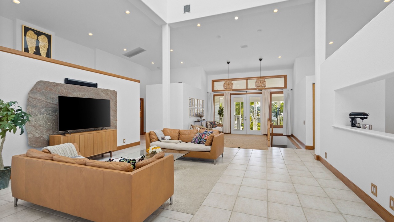 Photo of Livingroom in Bayshore Gardens