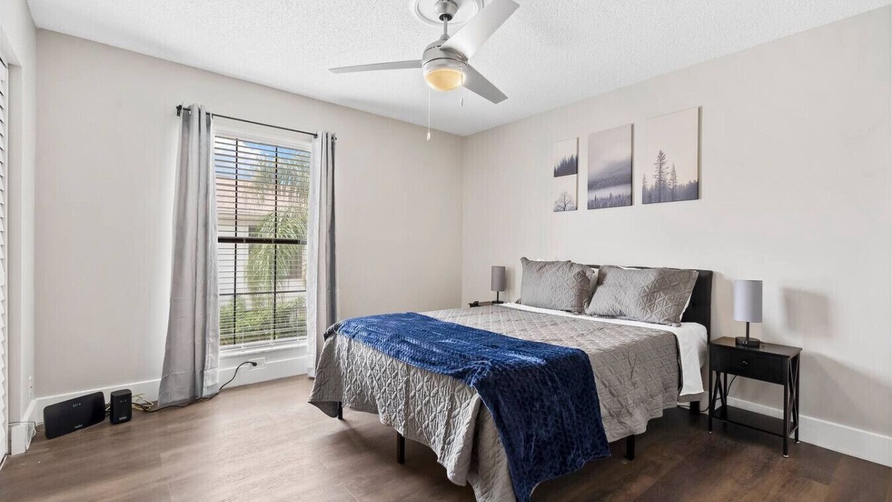 Photo of Bedroom in University