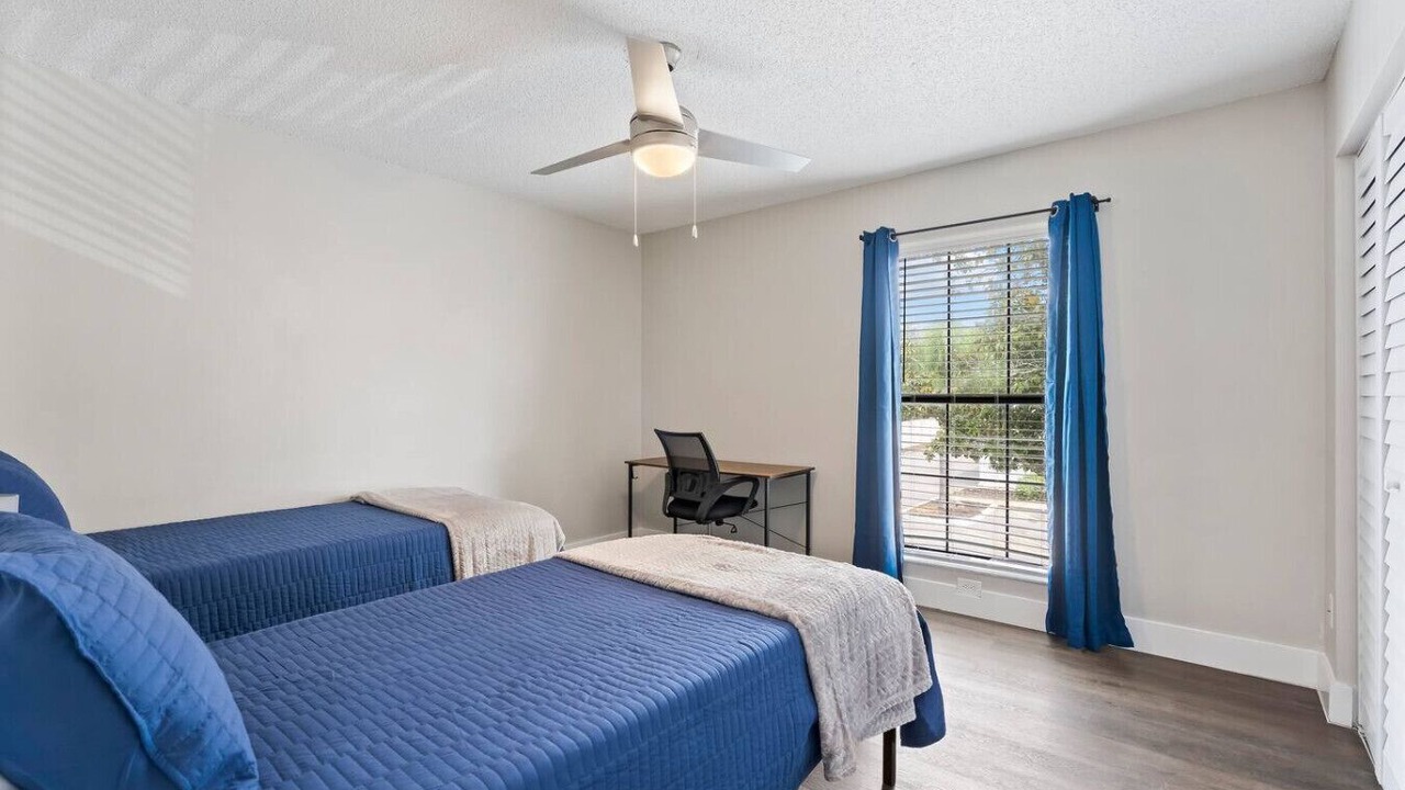 Photo of Bedroom in University