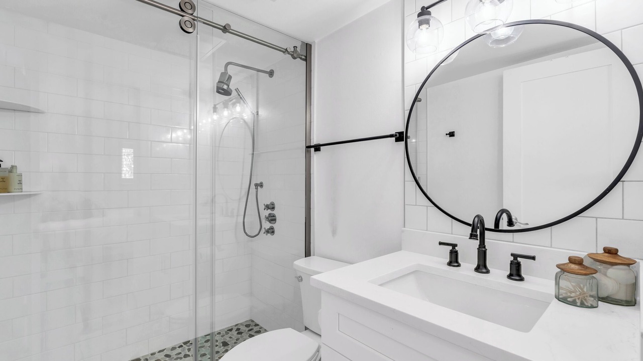 Photo of Bathroom in Moorings