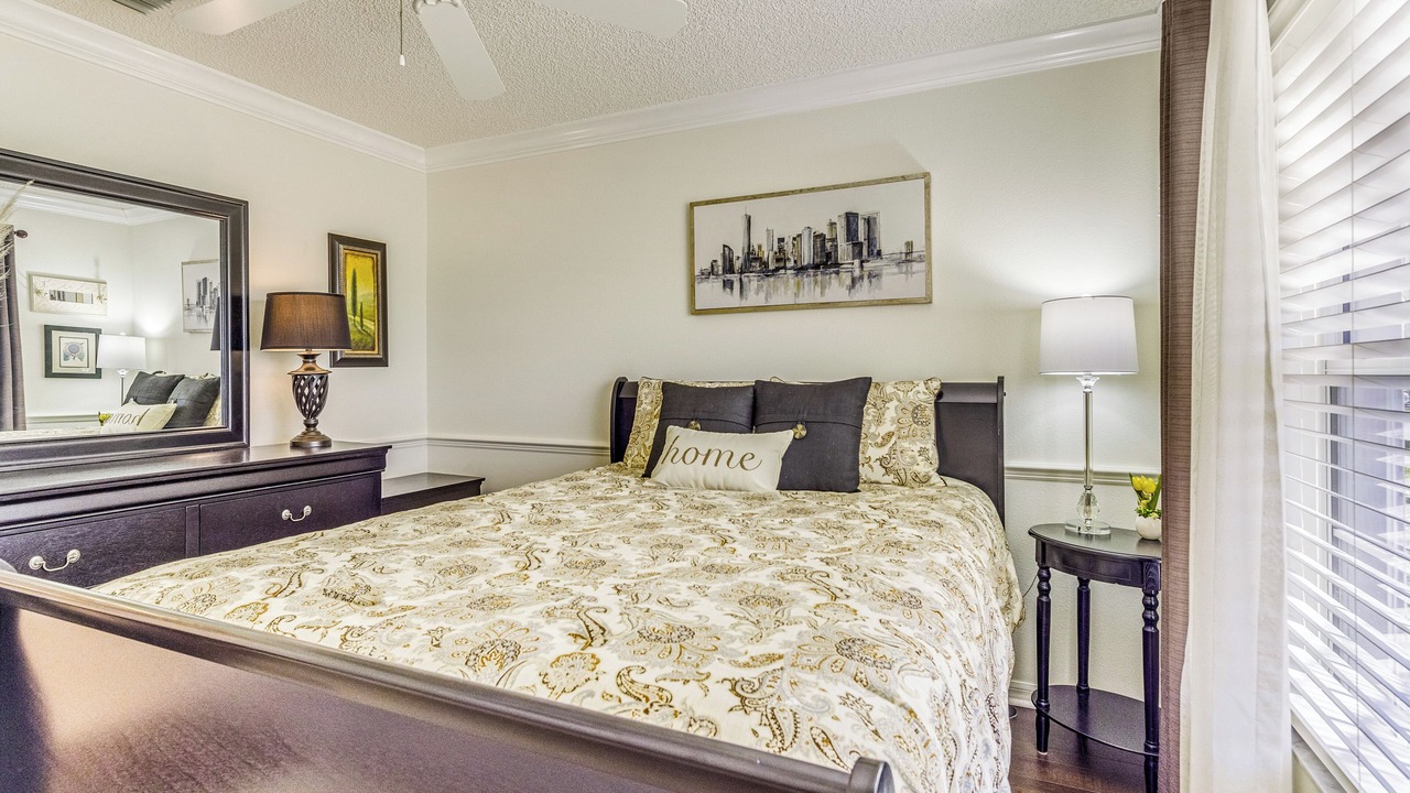 Photo of Bedroom in Springdale